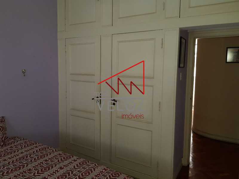 Apartamento à venda com 4 quartos, 400m² - Foto 17