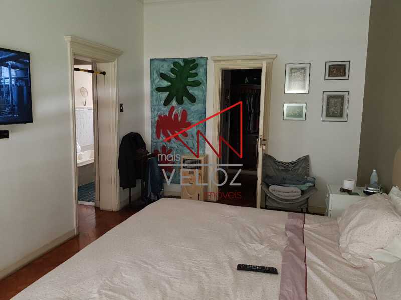 Apartamento à venda com 4 quartos, 400m² - Foto 13