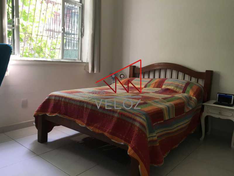 Apartamento à venda com 1 quarto, 70m² - Foto 9