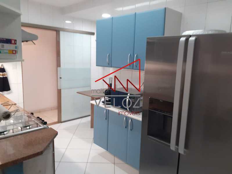 Apartamento à venda com 4 quartos, 165m² - Foto 12