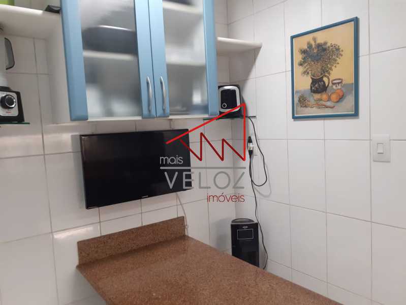 Apartamento à venda com 4 quartos, 165m² - Foto 14