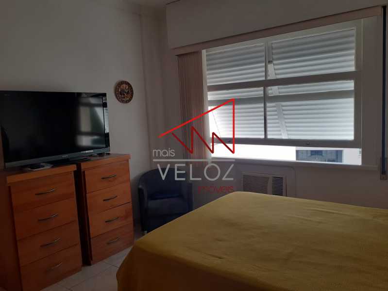 Apartamento à venda com 4 quartos, 165m² - Foto 17