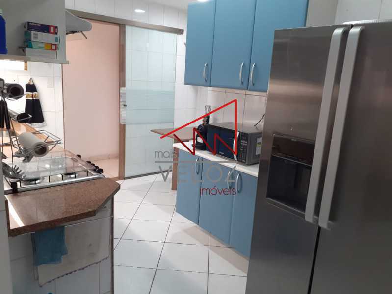 Apartamento à venda com 4 quartos, 165m² - Foto 27