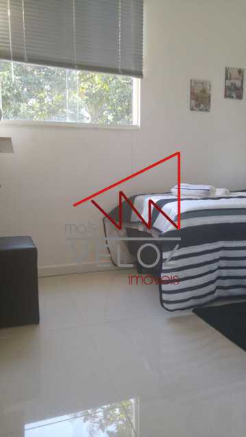 Casa à venda com 6 quartos, 100m² - Foto 11