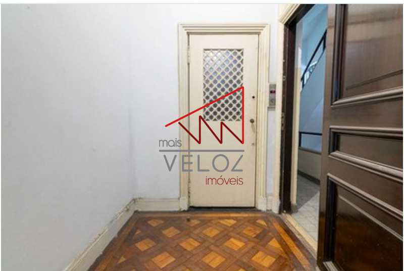 Apartamento à venda com 5 quartos, 240m² - Foto 3