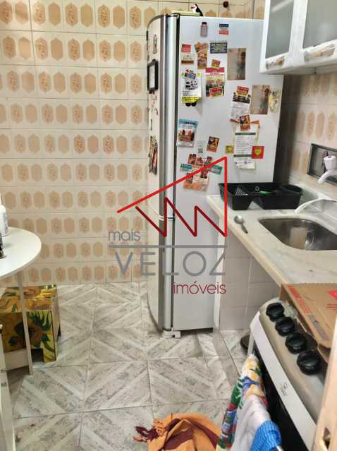 Apartamento à venda com 2 quartos, 75m² - Foto 22