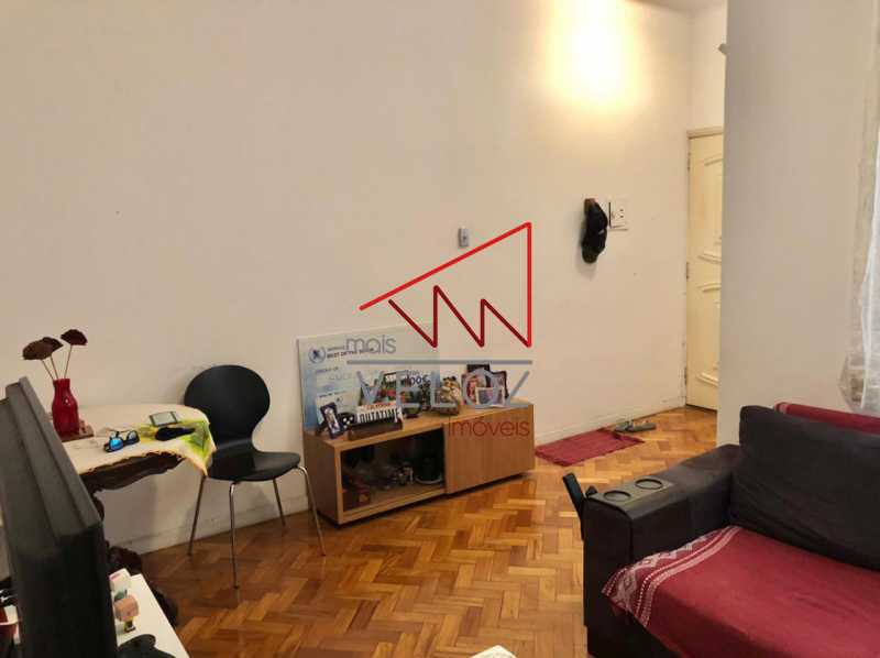 Apartamento à venda com 2 quartos, 75m² - Foto 9