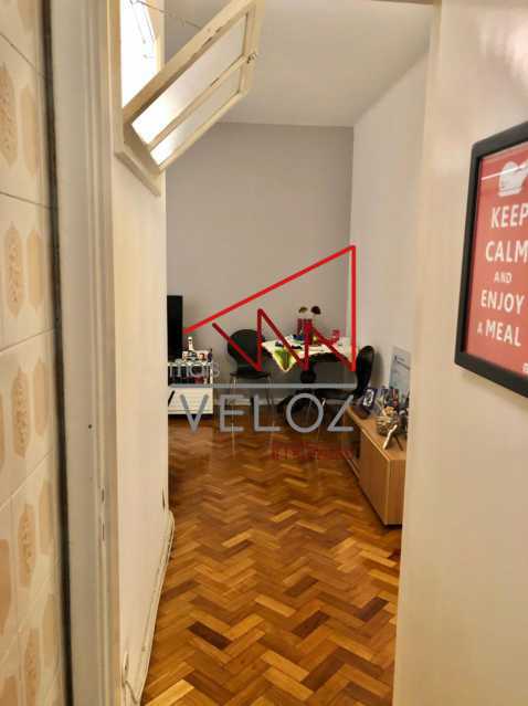 Apartamento à venda com 2 quartos, 75m² - Foto 6