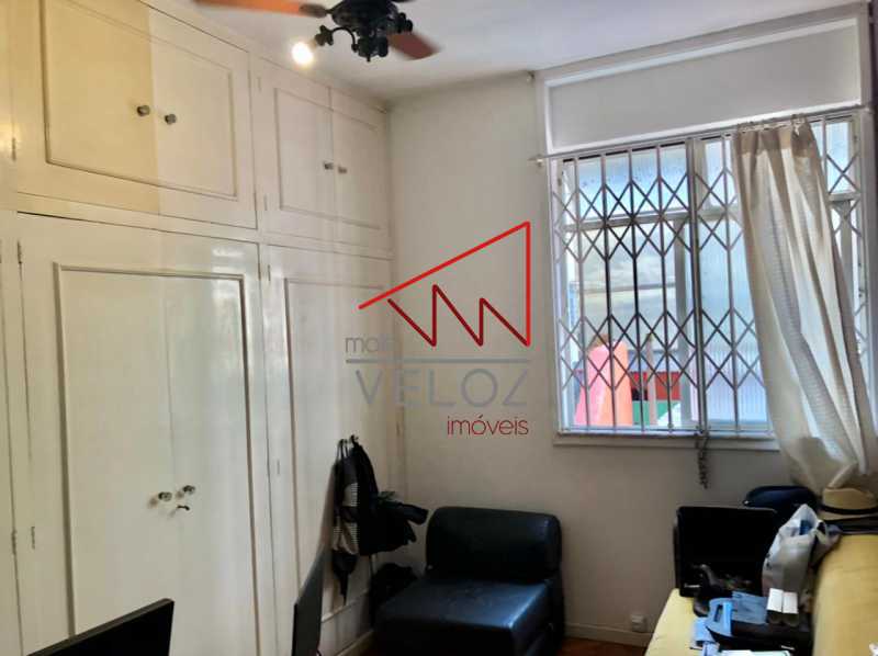 Apartamento à venda com 2 quartos, 75m² - Foto 18