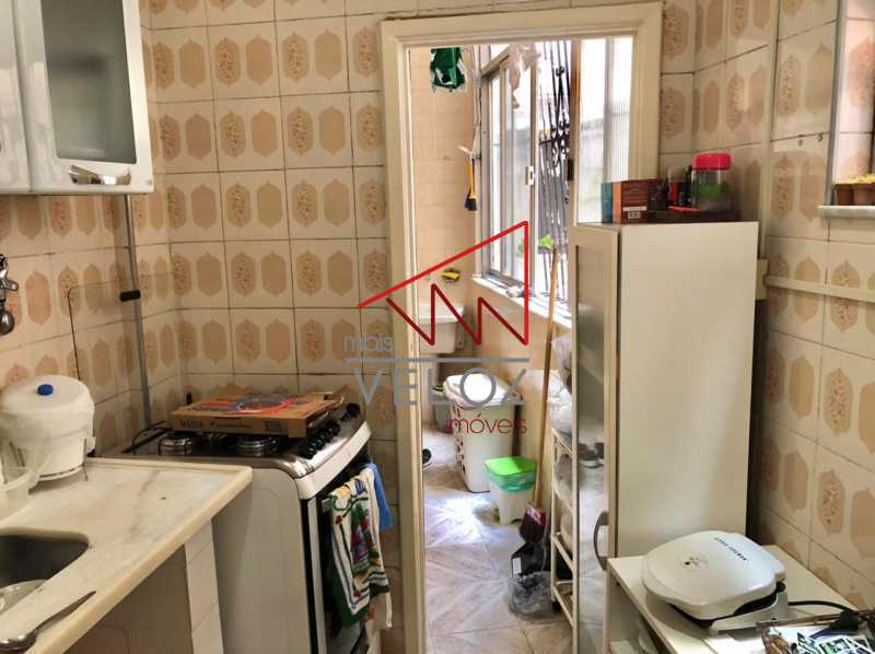 Apartamento à venda com 2 quartos, 75m² - Foto 23