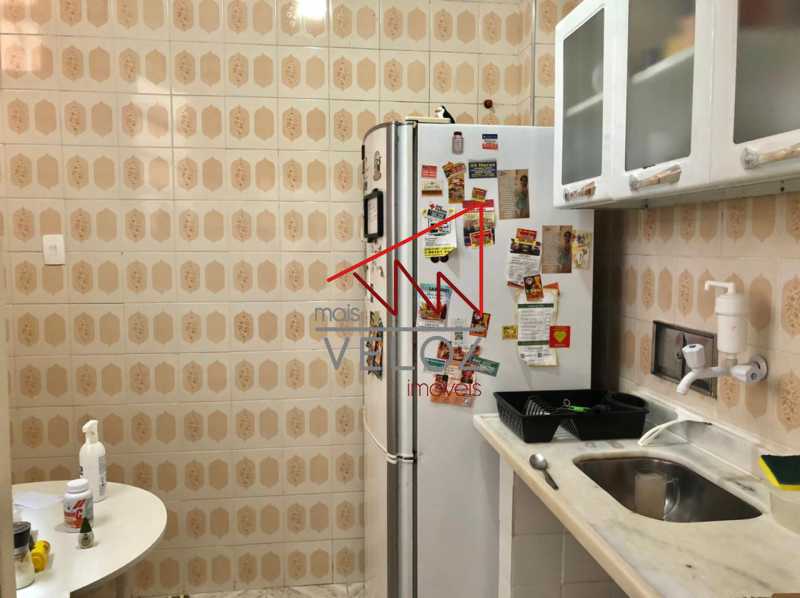 Apartamento à venda com 2 quartos, 75m² - Foto 24