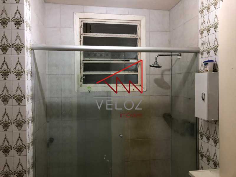 Apartamento à venda com 2 quartos, 70m² - Foto 10