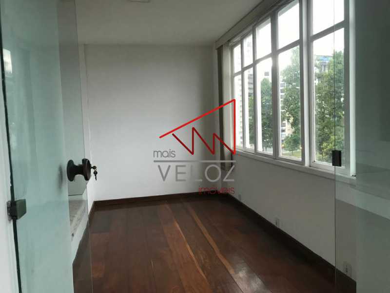 Apartamento à venda com 3 quartos, 215m² - Foto 14