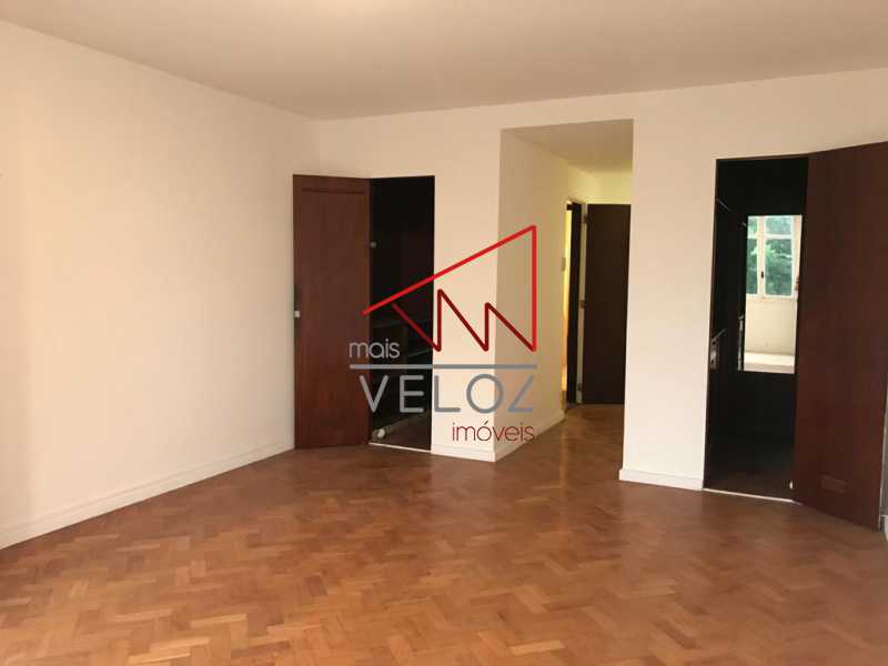 Apartamento à venda com 3 quartos, 215m² - Foto 16