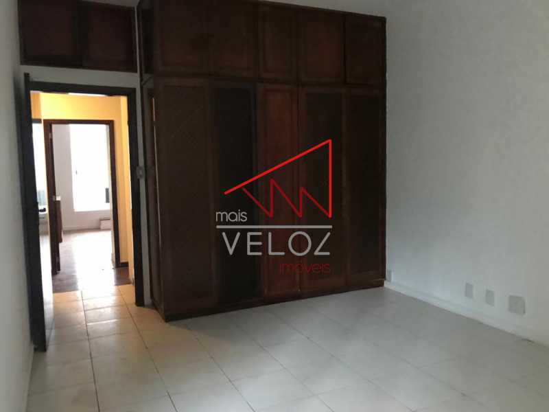 Apartamento à venda com 3 quartos, 215m² - Foto 17