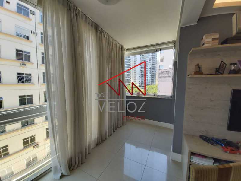 Apartamento à venda com 2 quartos, 75m² - Foto 8