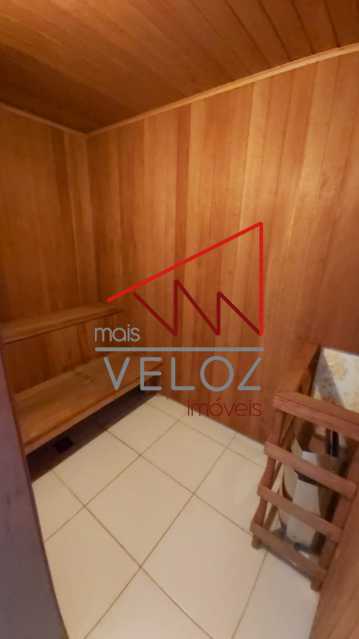 Apartamento à venda com 2 quartos, 75m² - Foto 29