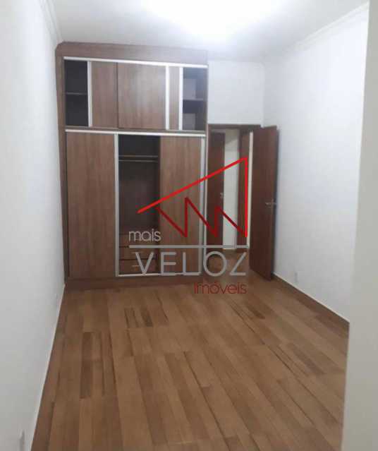 Apartamento à venda com 2 quartos, 85m² - Foto 15