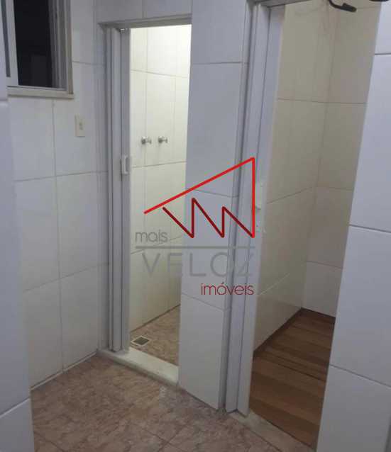 Apartamento à venda com 2 quartos, 85m² - Foto 11