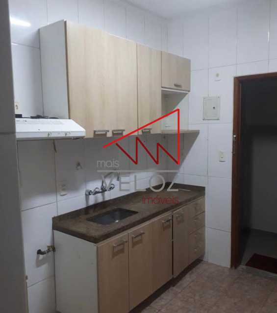 Apartamento à venda com 2 quartos, 85m² - Foto 9