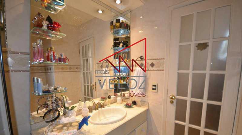 Apartamento, 3 quartos, 165 m² - Foto 2