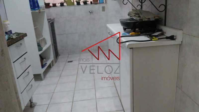 Apartamento à venda com 2 quartos, 70m² - Foto 21