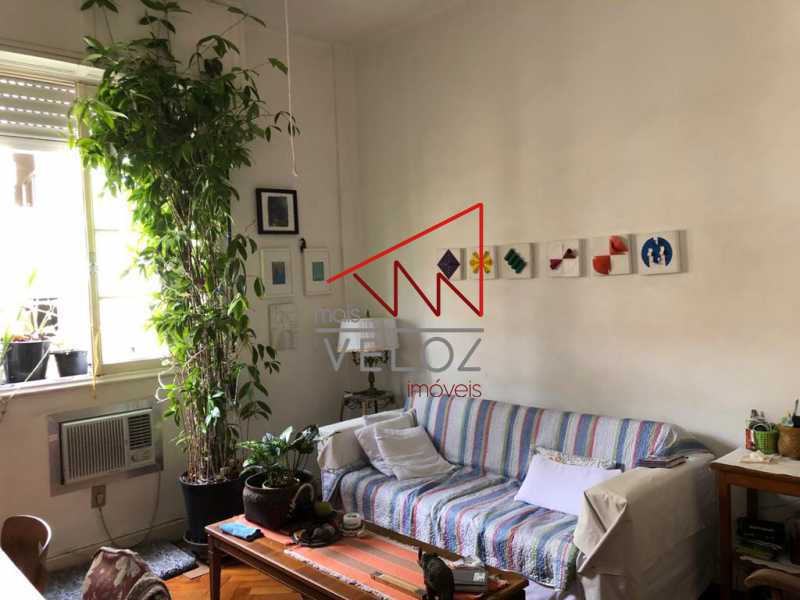 Apartamento à venda com 3 quartos, 85m² - Foto 2