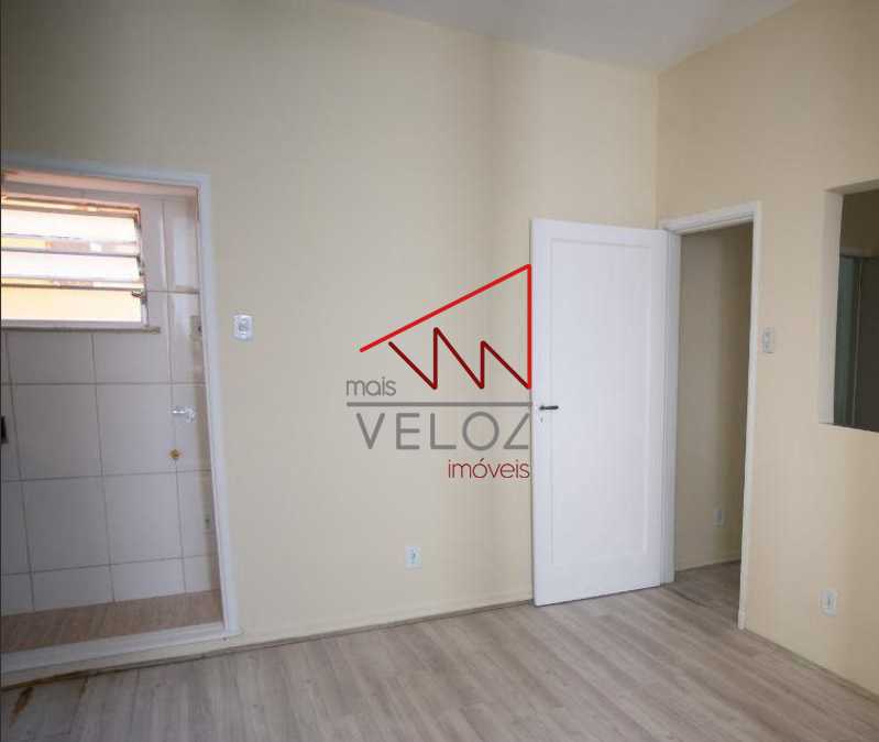 Kitnet e Studio à venda, 40m² - Foto 4