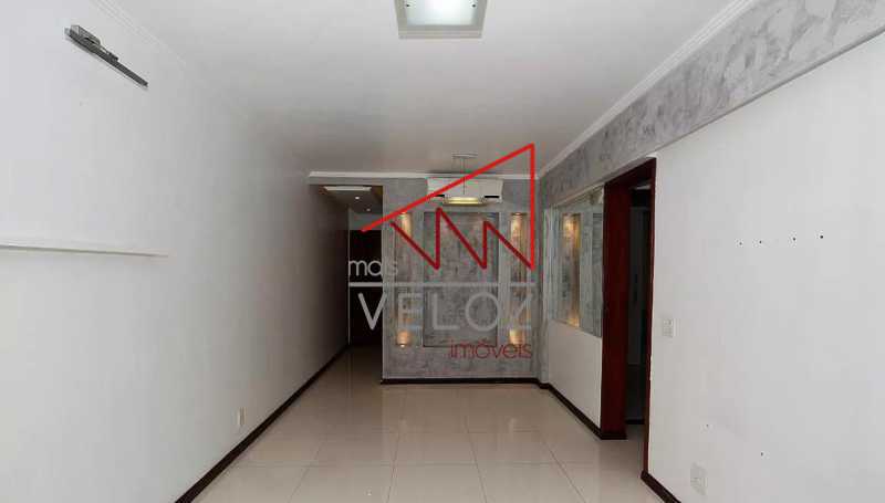 Apartamento à venda com 2 quartos, 90m² - Foto 3