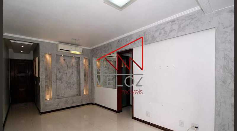 Apartamento à venda com 2 quartos, 90m² - Foto 2