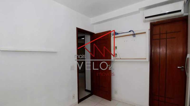 Apartamento à venda com 2 quartos, 90m² - Foto 15