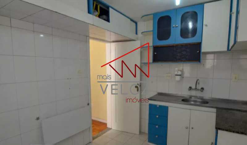 Apartamento à venda com 2 quartos, 74m² - Foto 11