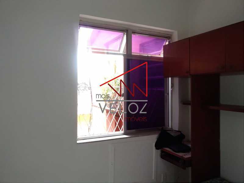 Apartamento à venda com 1 quarto, 48m² - Foto 2