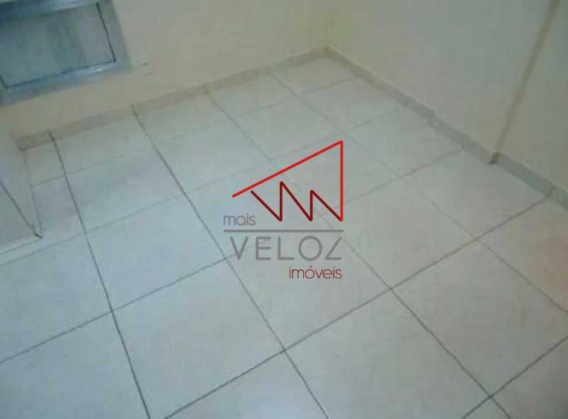 Apartamento à venda com 1 quarto, 42m² - Foto 8