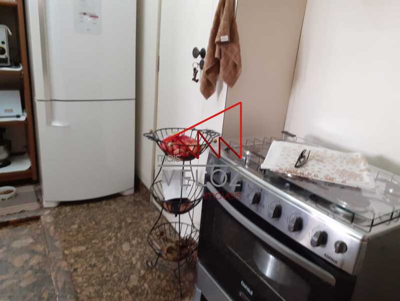 Apartamento à venda com 3 quartos, 95m² - Foto 19