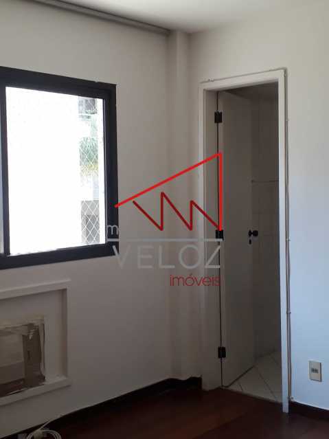 Apartamento à venda com 2 quartos, 80m² - Foto 10