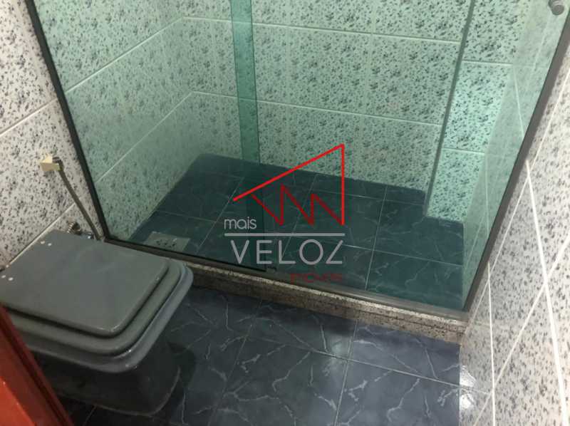 Casa de Vila à venda com 4 quartos, 253m² - Foto 27