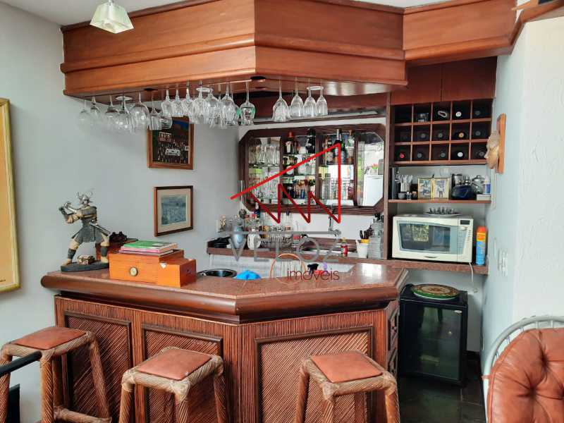 Cobertura, 3 quartos, 224 m² - Foto 11