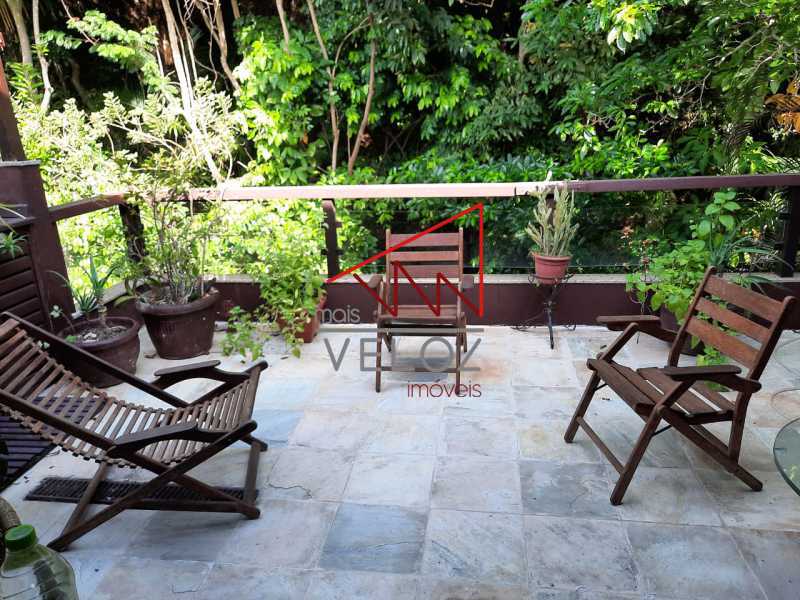 Cobertura, 3 quartos, 224 m² - Foto 4