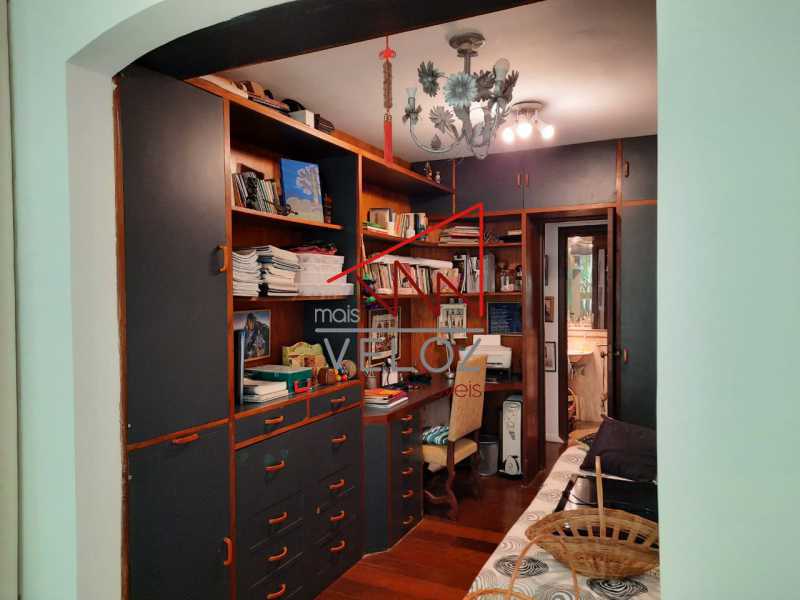 Cobertura, 3 quartos, 224 m² - Foto 2