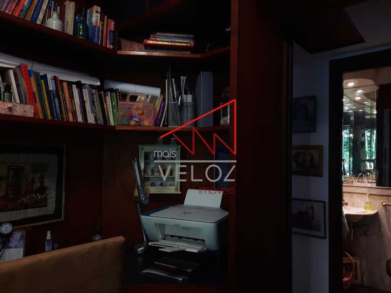 Cobertura, 3 quartos, 224 m² - Foto 19