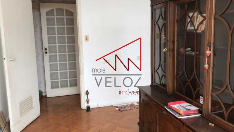 Apartamento à venda com 3 quartos, 120m² - Foto 7