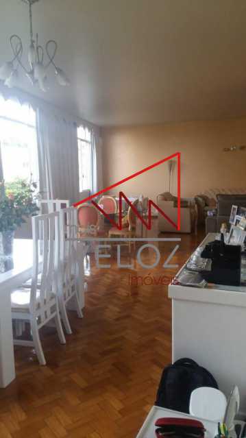 Apartamento à venda com 4 quartos, 250m² - Foto 1