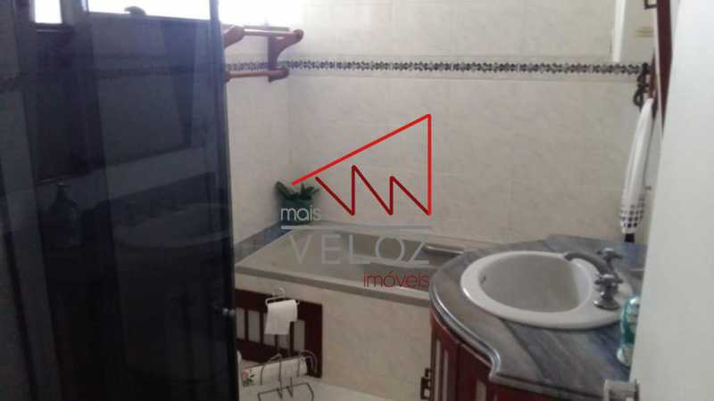 Apartamento à venda com 4 quartos, 250m² - Foto 10