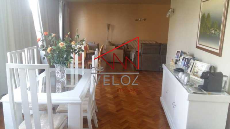 Apartamento à venda com 4 quartos, 250m² - Foto 3