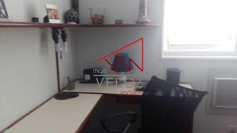 Apartamento à venda com 4 quartos, 250m² - Foto 16