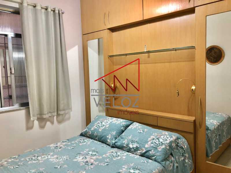 Apartamento à venda com 4 quartos, 130m² - Foto 14