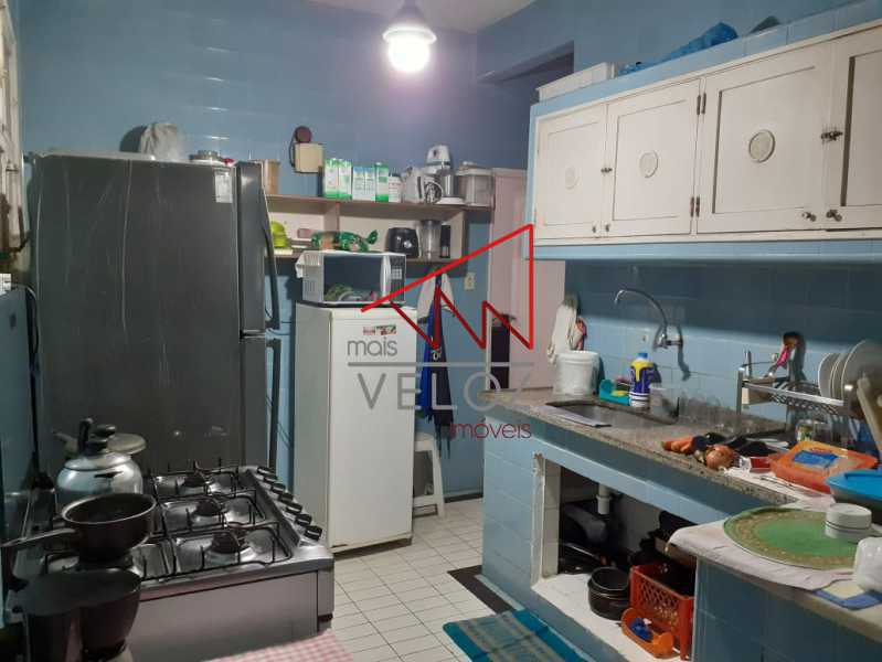 Apartamento à venda com 3 quartos, 143m² - Foto 17