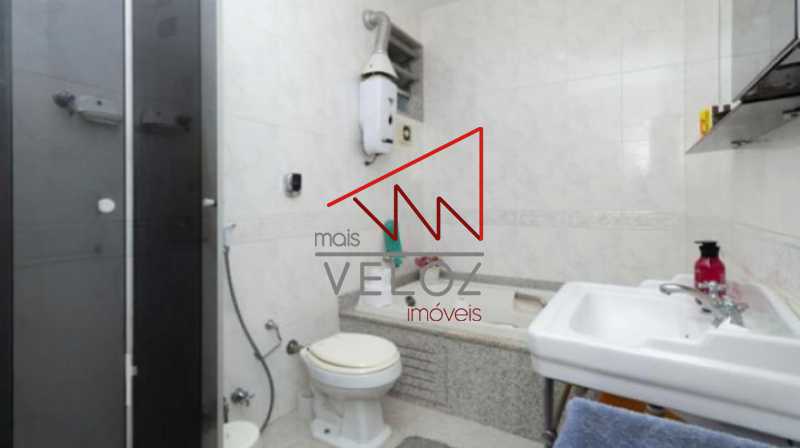 Apartamento à venda com 3 quartos, 180m² - Foto 5