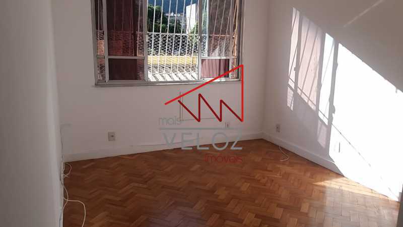 Apartamento à venda com 2 quartos, 78m² - Foto 1